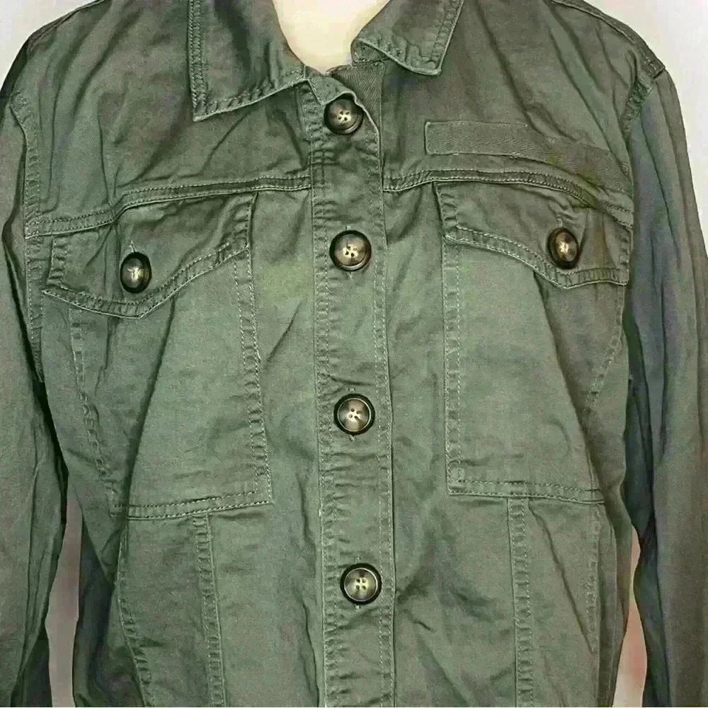 Kensie Button Jacket Raw Hem‎ Women Medium Green Casual Cropped Lightweight - Picture 2 of 8